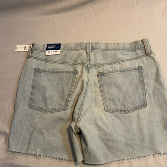 NWT old navy high rise jean shorts - Picture 3 of 7